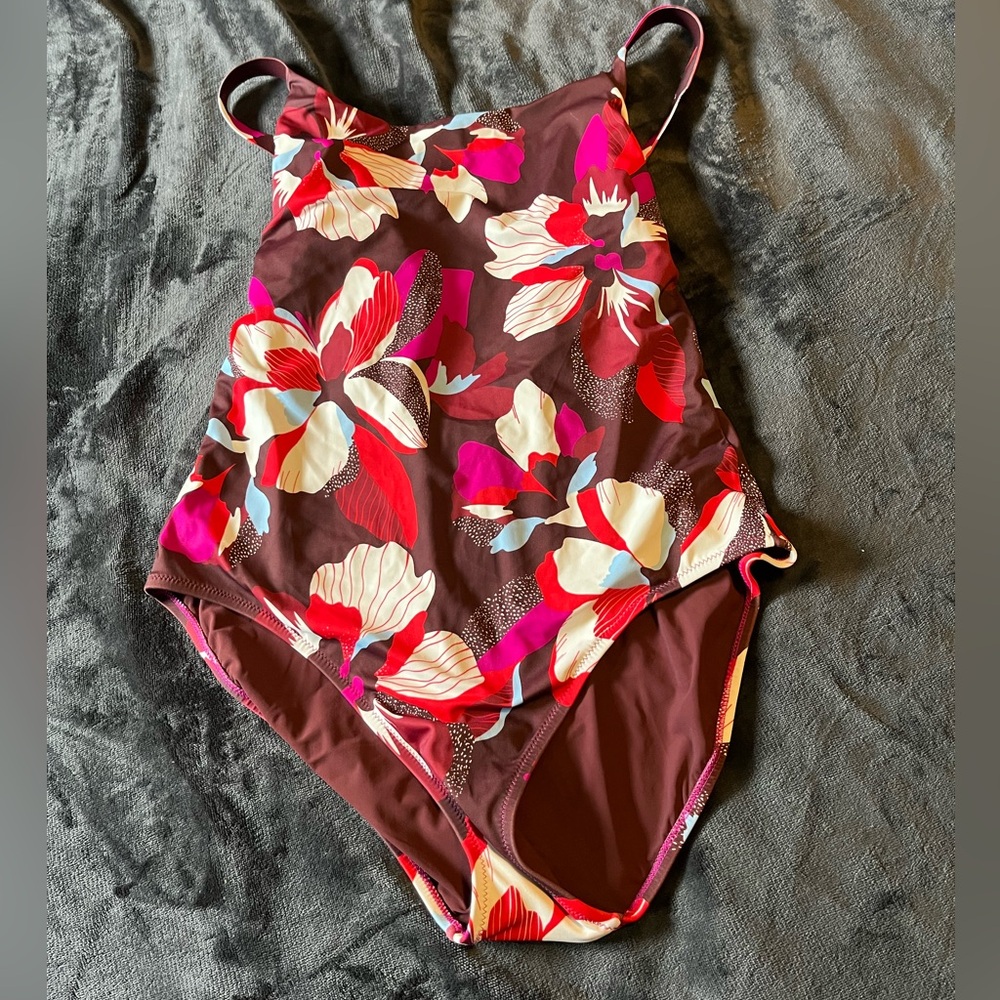 Athleta swimsuit L tall - NWOT